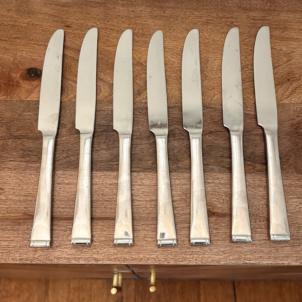 Reed & Barton Contemporary Dinner Knives 18/10 Stainless Steel Flatware Lot Of 7